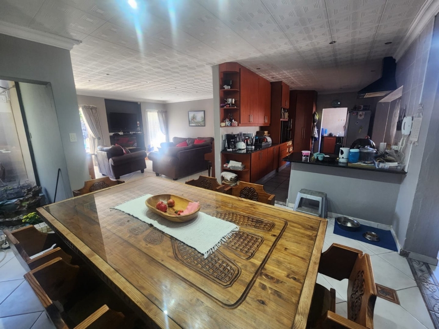 To Let 4 Bedroom Property for Rent in Pellissier Free State